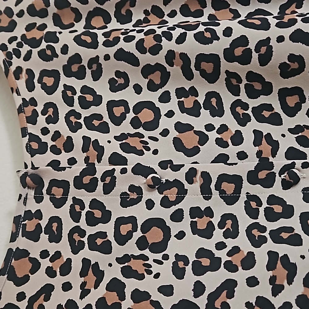 Ava & Viv button back blouse - Picture 3 of 5